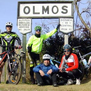 OLMOS