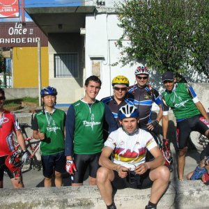 74494_1638737738546_2594274_n