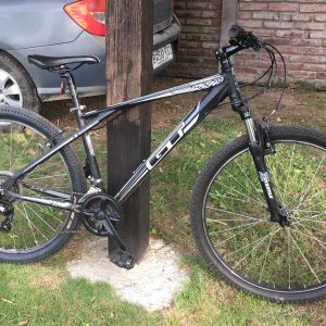 AC972A9E-F409-486D-98AD-10A68A9FBCD9